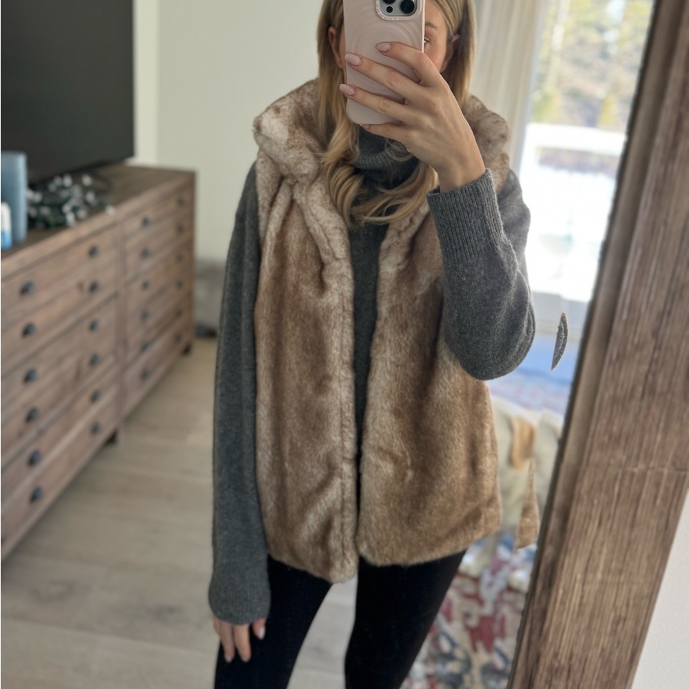 Loft cozy winter vest